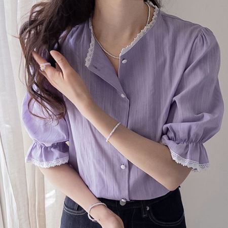 Dongdaemum Women’s Shirts, Tops & T-Shirts, a testament to the elegance and quality of wholesale Korean fashion.