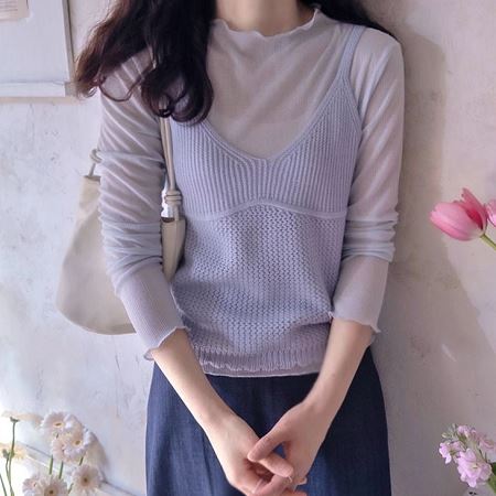 Dongdaemum Women’s One-Pieces, a testament to the elegance and quality of wholesale Korean fashion.