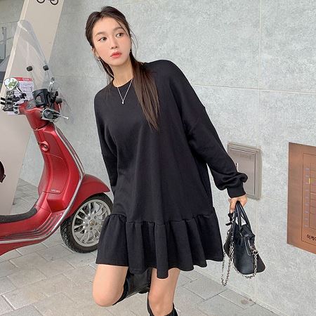 A collection of Dongdaemum Women’s Dresses, encapsulating the charm of Korean fashion.