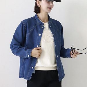 Dongdaemum Women’s Coats & Jackets, a testament to the elegance and quality of wholesale Korean fashion.