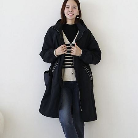 A variety of Dongdaemum Women’s Coats & Jackets, reflecting the sophistication of Korean fashion.