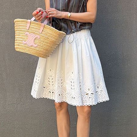 A collection of Dongdaemum Women’s Dresses, encapsulating the charm of Korean fashion.