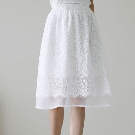 A collection of Dongdaemum Women’s Dresses, encapsulating the charm of Korean fashion.