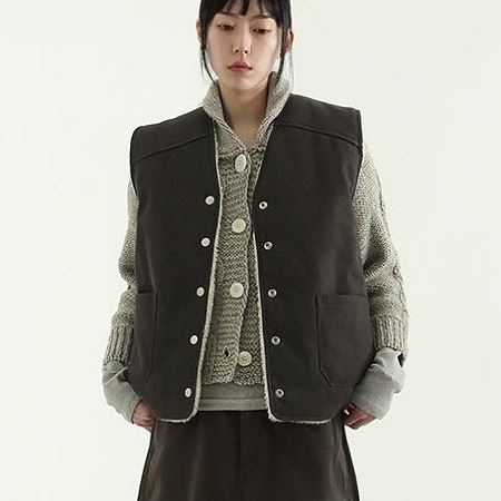 A variety of Dongdaemum Women’s Coats & Jackets, reflecting the sophistication of Korean fashion.