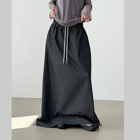 A collection of Dongdaemum Women’s Dresses, encapsulating the charm of Korean fashion.