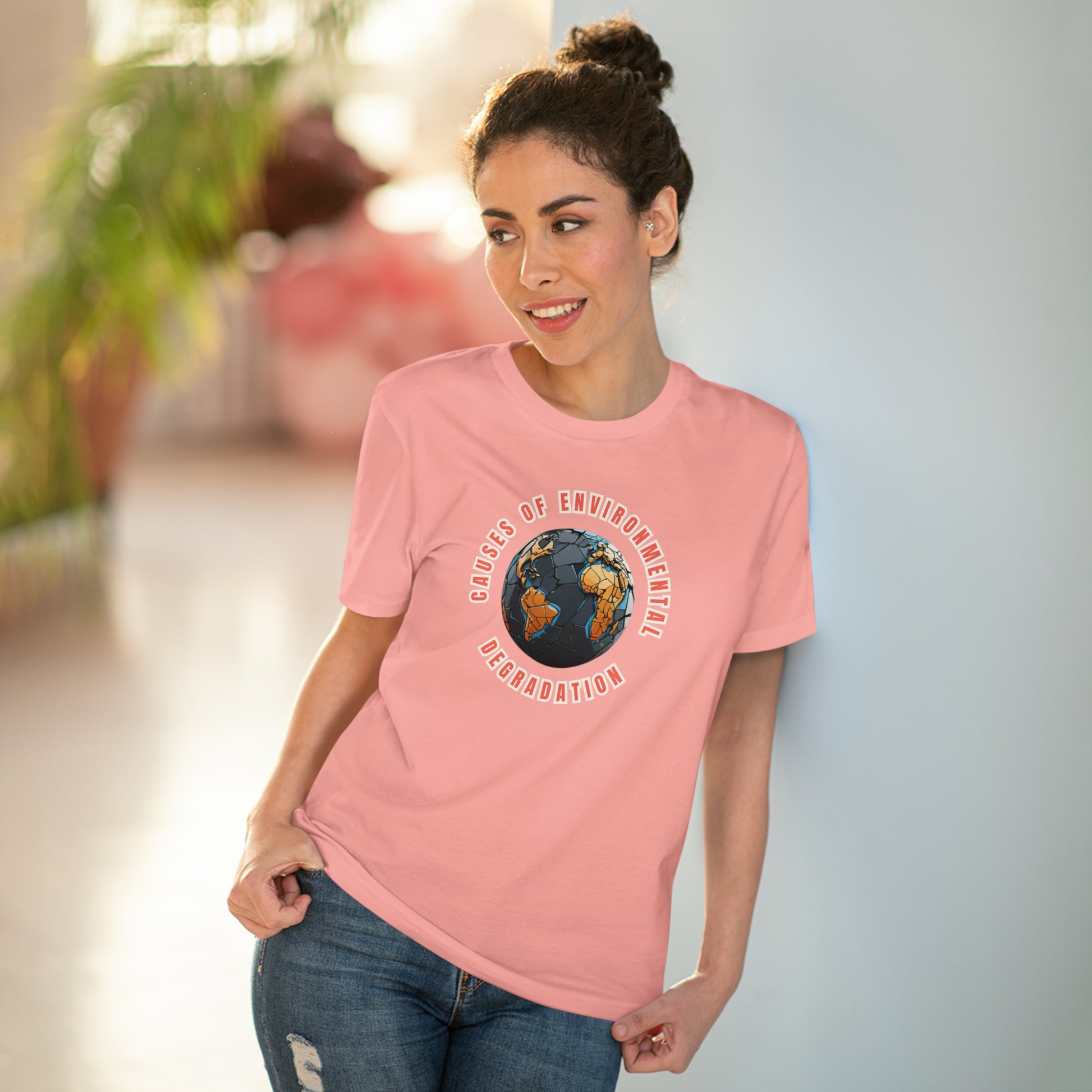 Model wearing a GR@ON T-Shirt made from organic cotton, featuring a stylish and sustainable design. GR@ON T-Shirts: Sustainable style, everyday comfort.