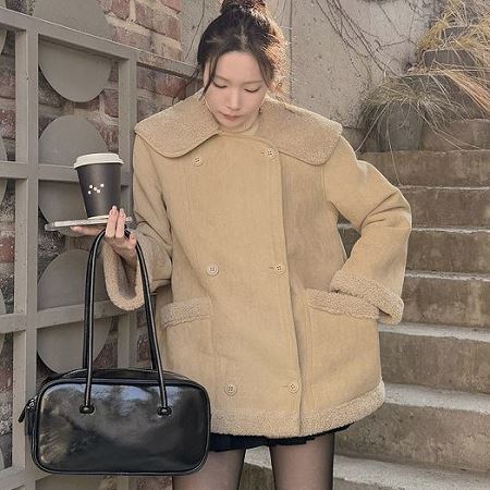 Dongdaemum Women’s Coats & Jackets, a testament to the elegance and quality of wholesale Korean fashion.