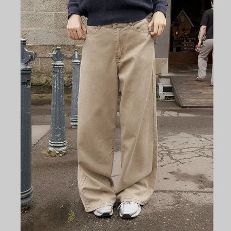 An array of Dongdaemum Women’s Pants, embodying the versatility of Korean fashion.