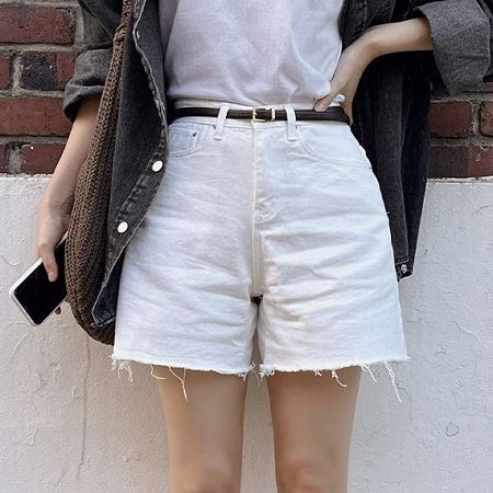 An array of Dongdaemum Women’s Pants, embodying the versatility of Korean fashion.