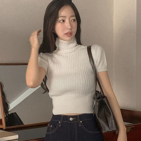 An array of Dongdaemum Women’s Pants, embodying the versatility of Korean fashion.