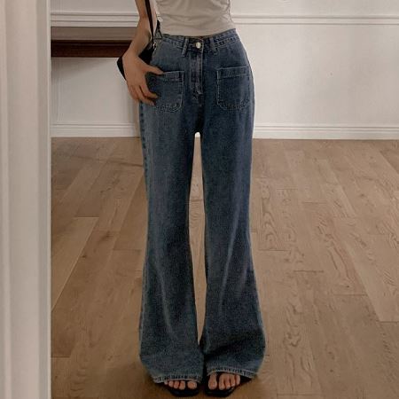 Dongdaemum Women’s Pants, a testament to the elegance and quality of wholesale Korean fashion.