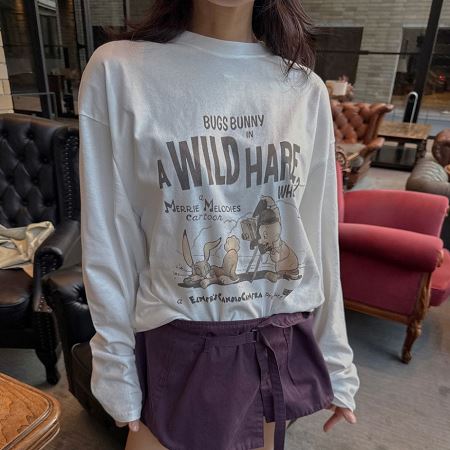 Dongdaemum Women’s Shirts, Tops & T-Shirts, a testament to the elegance and quality of wholesale Korean fashion.