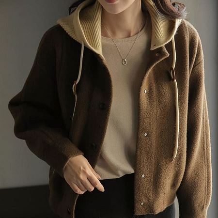 Dongdaemum Women’s Coats & Jackets, a testament to the elegance and quality of wholesale Korean fashion.