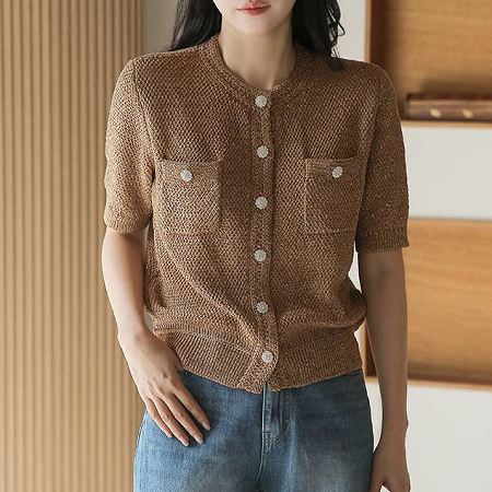 Dongdaemum Women’s Coats & Jackets, a testament to the elegance and quality of wholesale Korean fashion.