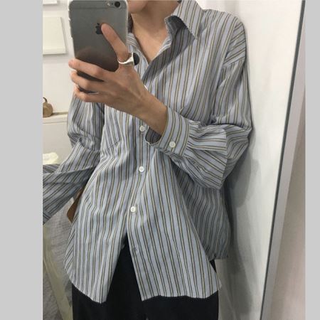 Dongdaemum Women’s Shirts, Tops & T-Shirts, a testament to the elegance and quality of wholesale Korean fashion.
