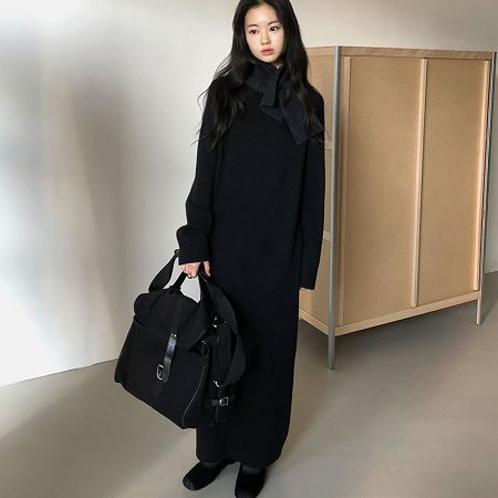 A collection of Dongdaemum Women’s Dresses, encapsulating the charm of Korean fashion.