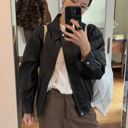 A variety of Dongdaemum Women’s Coats & Jackets, reflecting the sophistication of Korean fashion.