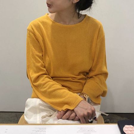 Dongdaemum Women’s Shirts, Tops & T-Shirts, a testament to the elegance and quality of wholesale Korean fashion.