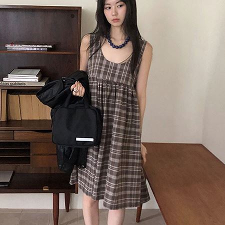 A collection of Dongdaemum Women’s Dresses, encapsulating the charm of Korean fashion.