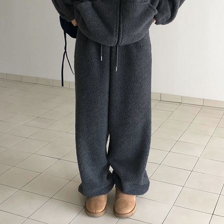 An array of Dongdaemum Women’s Pants, embodying the versatility of Korean fashion.