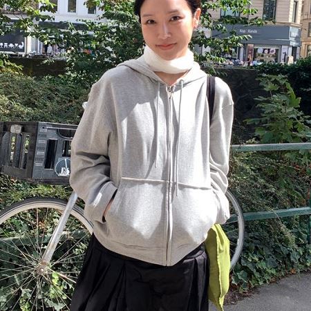 A variety of Dongdaemum Women’s Coats & Jackets, reflecting the sophistication of Korean fashion.