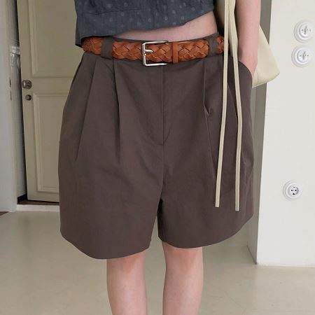 An array of Dongdaemum Women’s Pants, embodying the versatility of Korean fashion.