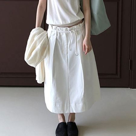 Dongdaemum Women’s Dresses, a testament to the elegance and quality of wholesale Korean fashion.