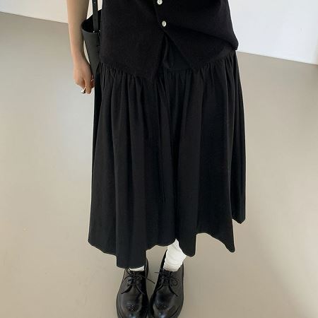 Dongdaemum Women’s Dresses, a testament to the elegance and quality of wholesale Korean fashion.