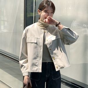 Dongdaemum Women’s Coats & Jackets, a testament to the elegance and quality of wholesale Korean fashion.