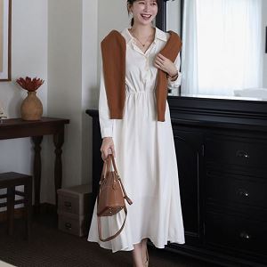 Dongdaemum Women’s Dresses, a testament to the elegance and quality of wholesale Korean fashion.