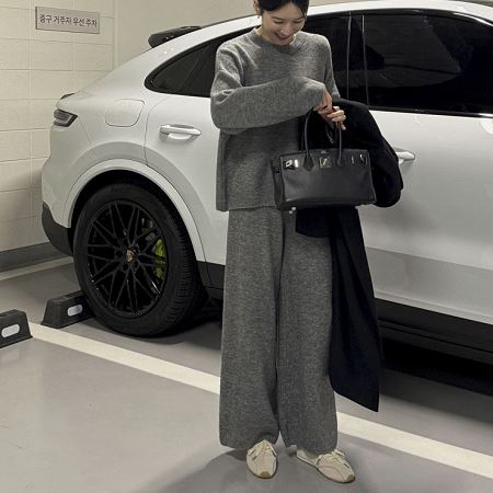 A variety of Dongdaemum Women’s One-Pieces, representing the allure of Korean fashion.