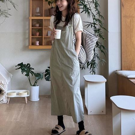 A collection of Dongdaemum Women’s Dresses, encapsulating the charm of Korean fashion.