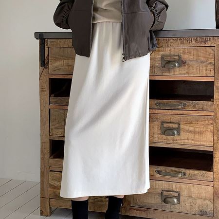 A collection of Dongdaemum Women’s Dresses, encapsulating the charm of Korean fashion.