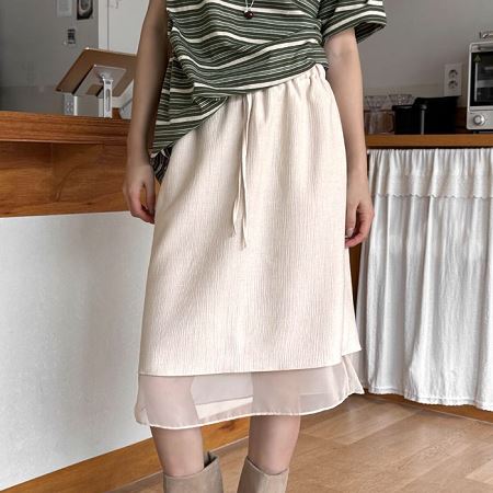 Dongdaemum Women’s Dresses, a testament to the elegance and quality of wholesale Korean fashion.