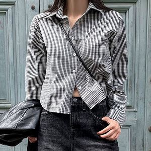 Dongdaemum Women’s Shirts, Tops & T-Shirts, a testament to the elegance and quality of wholesale Korean fashion.