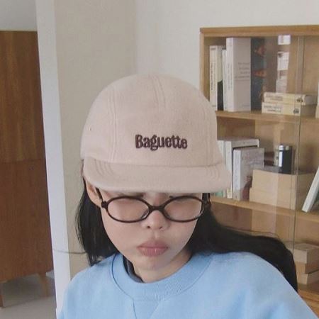 An assortment of Dongdaemum Women’s Clothing Accessories, embodying the chicness of Korean fashion.