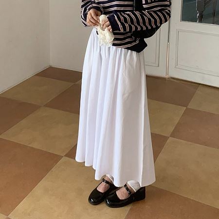 A collection of Dongdaemum Women’s Dresses, encapsulating the charm of Korean fashion.