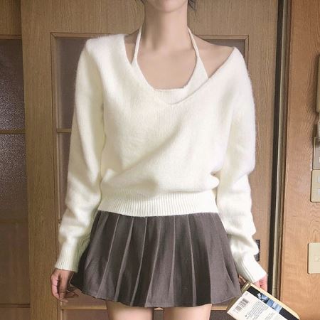 A variety of Dongdaemum Women’s One-Pieces, representing the allure of Korean fashion.