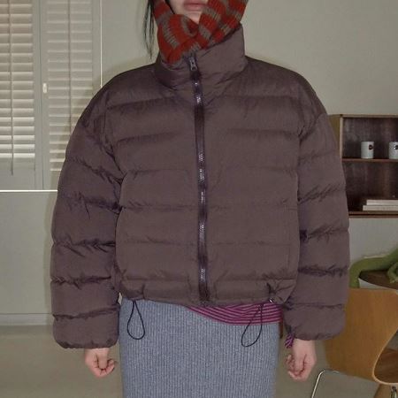 Dongdaemum Women’s Coats & Jackets, a testament to the elegance and quality of wholesale Korean fashion.