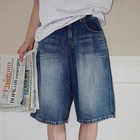 An array of Dongdaemum Women’s Pants, embodying the versatility of Korean fashion.
