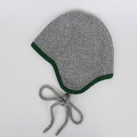 An assortment of Dongdaemum Women’s Clothing Accessories, embodying the chicness of Korean fashion.