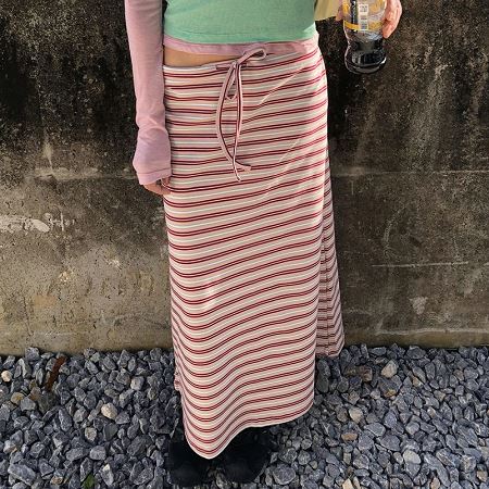 A collection of Dongdaemum Women’s Dresses, encapsulating the charm of Korean fashion.