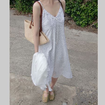 A collection of Dongdaemum Women’s Dresses, encapsulating the charm of Korean fashion.