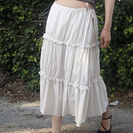 A collection of Dongdaemum Women’s Dresses, encapsulating the charm of Korean fashion.
