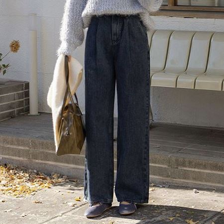 An array of Dongdaemum Women’s Pants, embodying the versatility of Korean fashion.