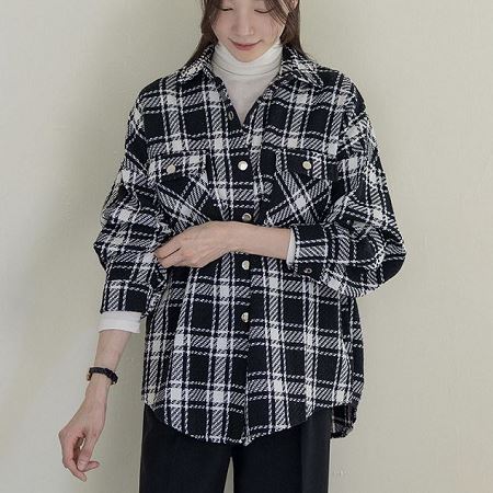 Dongdaemum Women’s Coats & Jackets, a testament to the elegance and quality of wholesale Korean fashion.