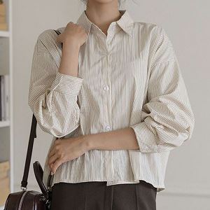 Dongdaemum Women’s Shirts, Tops & T-Shirts, a testament to the elegance and quality of wholesale Korean fashion.