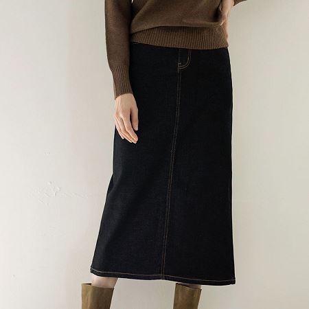 A collection of Dongdaemum Women’s Dresses, encapsulating the charm of Korean fashion.