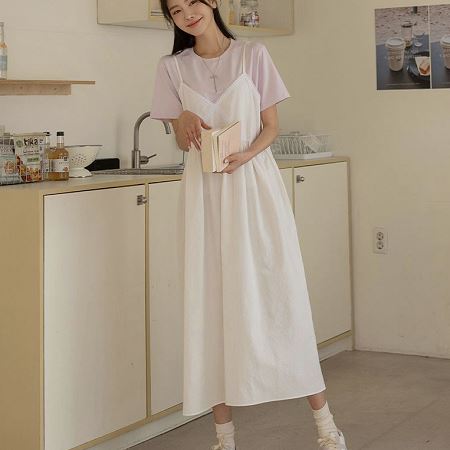 A collection of Dongdaemum Women’s Dresses, encapsulating the charm of Korean fashion.