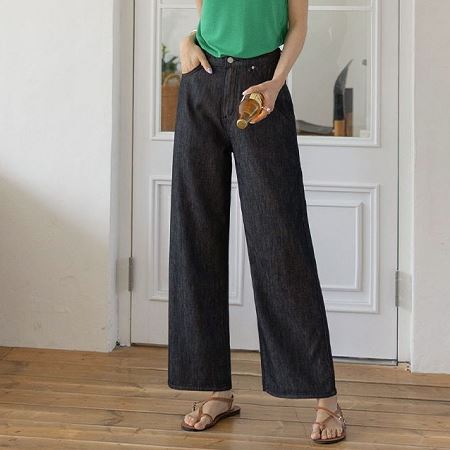 An array of Dongdaemum Women’s Pants, embodying the versatility of Korean fashion.
